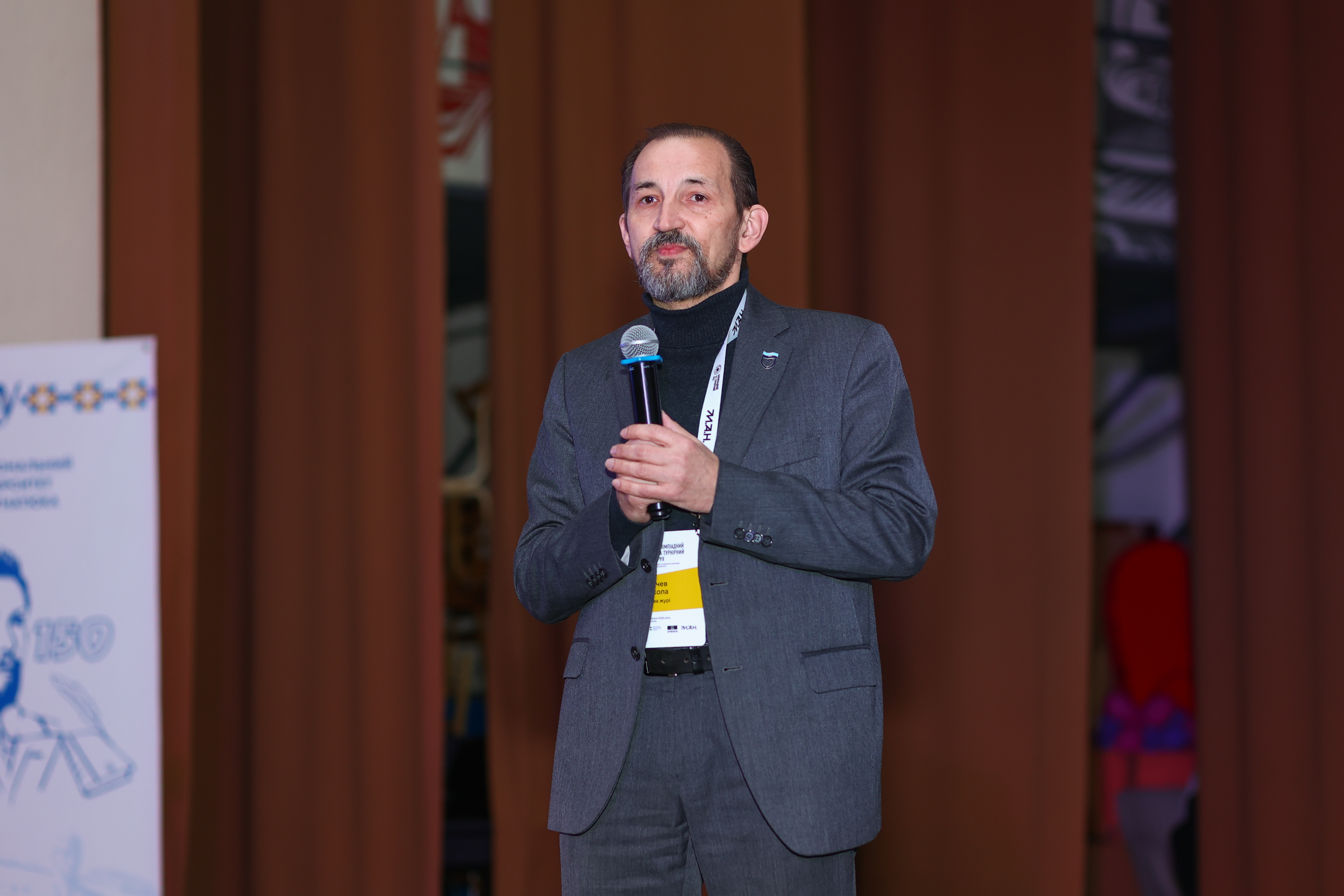 Вітальне слово голови журі Миколи КУЗІЧЕВА